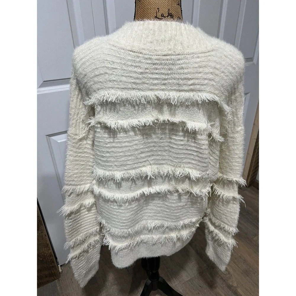 Very J Shaggy Sweater Size L